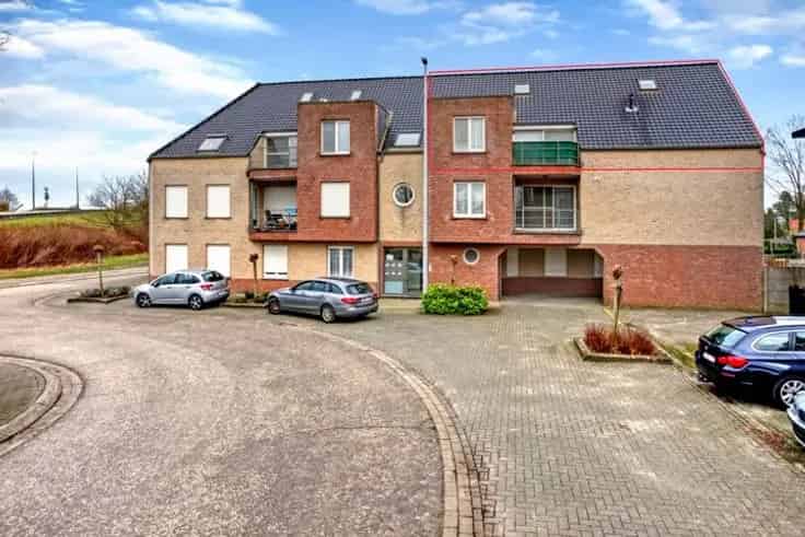 Appartement Te Koop 2 slaapkamers Terras Nabij Centrum