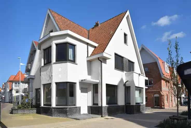 Villa te Koop Duinbergen 6 Slaapkamers Garage Renovatieproject