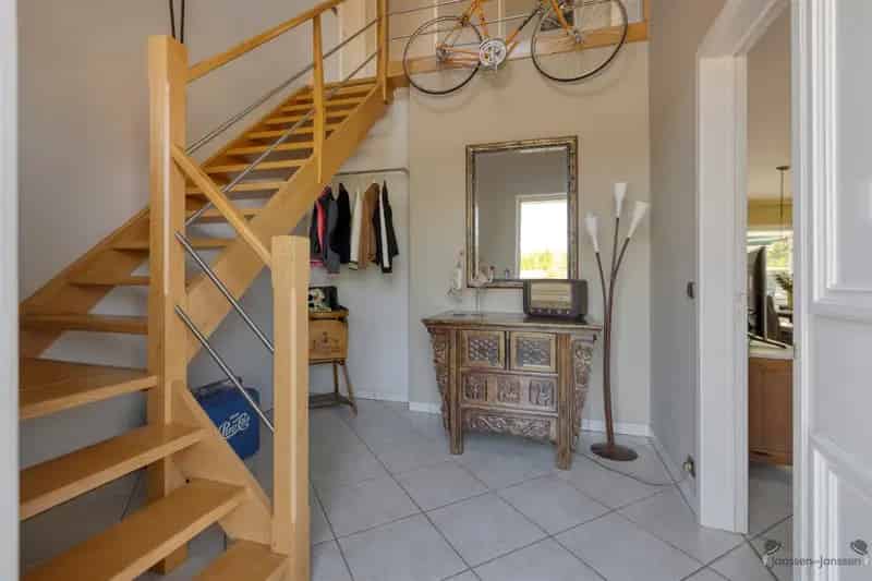Huis te huur Retie: Instapklare woning met werkhuis