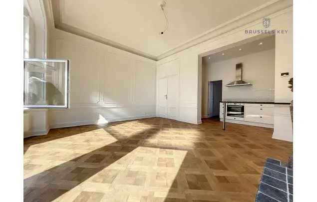 Huur 2 slaapkamer appartement van 75 m² in Schaerbeek - Schaarbeek