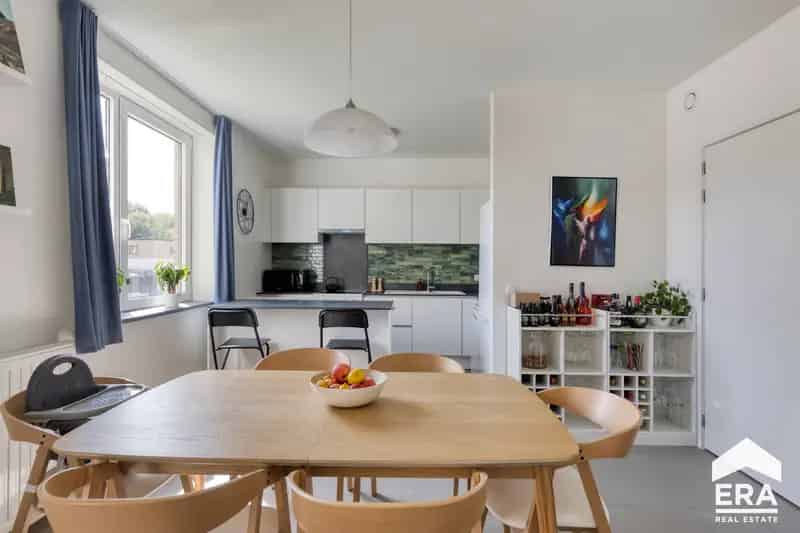 Appartement te koop Oostende: Energiezuinig 2 slaapkamers terras parking