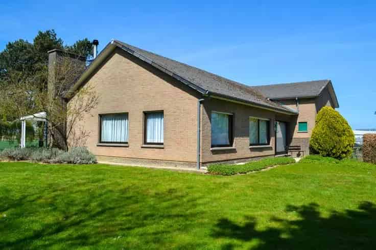 Huis Te Koop Tienen: Rustig Wonen met Prachtig Vergezicht