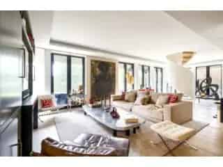 Gelijkvloers Duplex Ukkel 338m² Tuin Hammam 4 slaapkamers