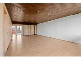 Appartement te koop Deurne 2 slaapkamers terras parking
