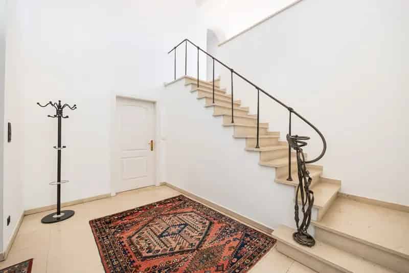 Herenthout Villa te Huur 1 Hectare Vijver Zwembad 6 slaapkamers