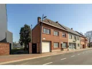 Huis te koop Herselt - Renovatieproject met veel ruimte