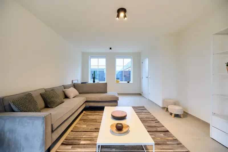Landelijke Halfopen Woningen Nabij Centrum Rumbeke