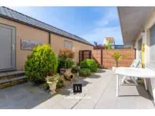 Appartement te koop De Haan - 2 slaapkamers tuin garage