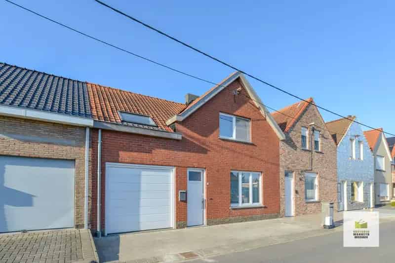 Gerenoveerde woning te centrum Wingene 805m2