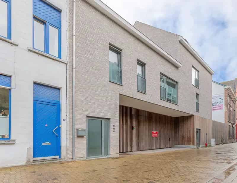 AALST Woning in historisch 18de eeuws Theresianenklooster