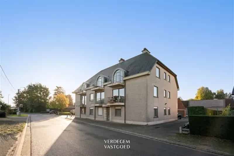 Appartement te koop Lokeren: Rustig gelegen nabij scholen en winkels