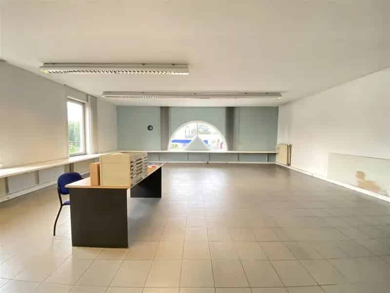 Kantoor te huur Sint-Denijs-Westrem 150m²