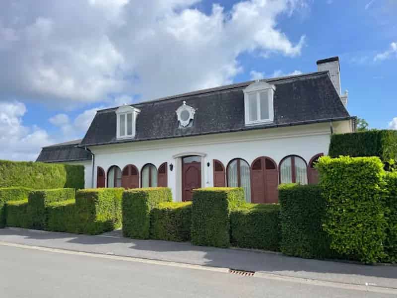 Charmante Villa in Centrum Ruiselede