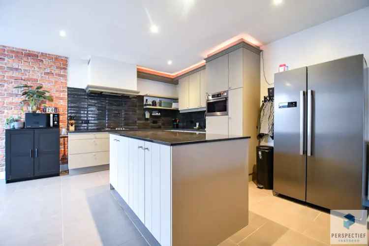 Ruime Lichte Woning 4 Slaapkamers Grote Garage Zonnepanelen