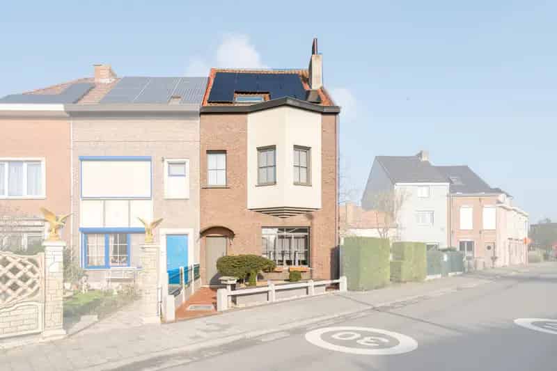 Huis te huur Gent Centrum: Ruime burgerwoning met tuin en garage