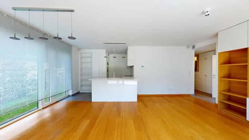 Appartement te Schaerbeek 3 slaapkamers tuin parking