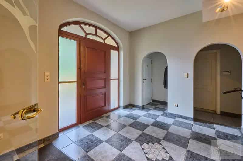 Spaanse Villa te Huur 3 Slaapkamers Grote Tuin