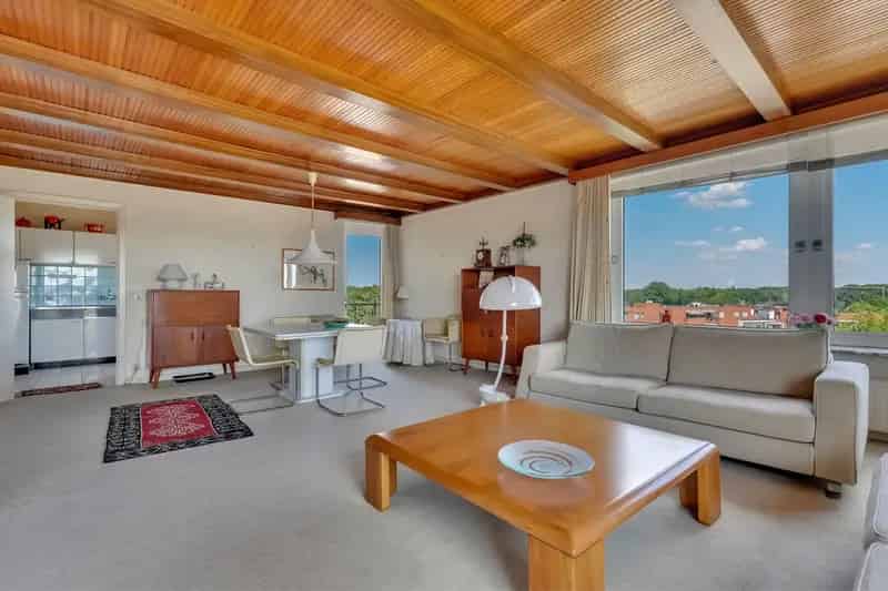 Ruim 3 Slaapkamer Appartement Genk Centrum Panoramisch Zicht