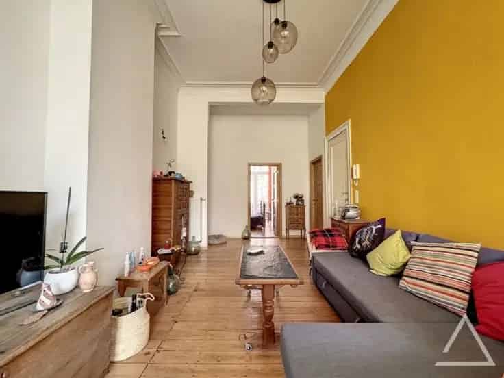 Appartement Te Koop 2 slaapkamers Terras Balkon Kelder