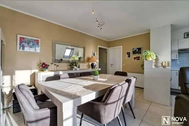Appartement Te Koop 3 Slaapkamers Garage Nabij Strand