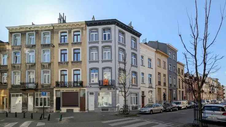 Appartementsblok Te Koop Laeken 5 Eenheden