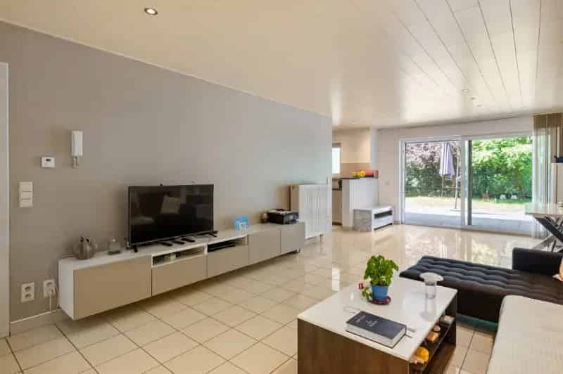 Appartement te koop 90m2 2 slaapkamers tuin autostaanplaats