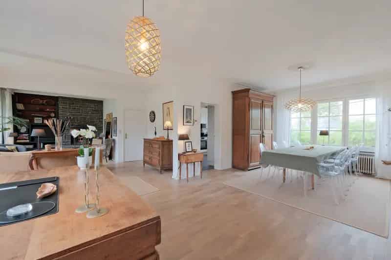 Huis te koop Neerijse: Exclusieve villa met 334m²