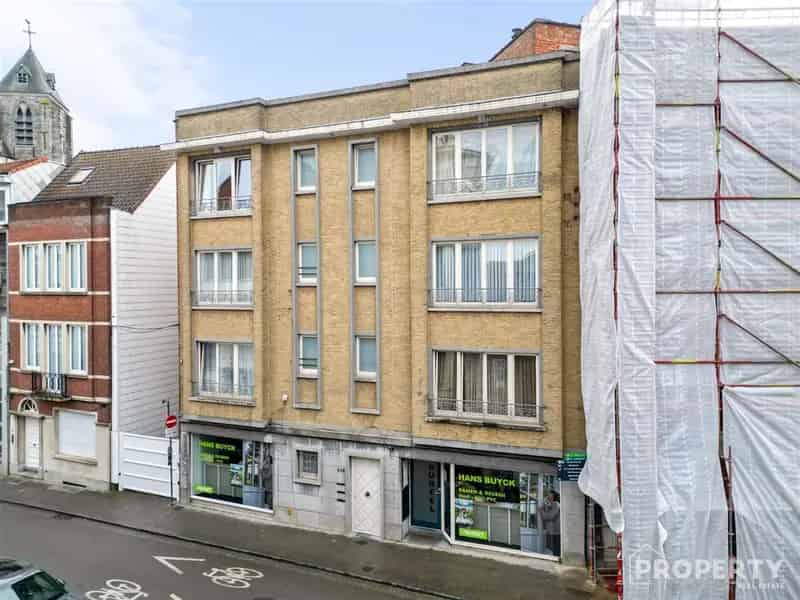 Opbrengsteigendom Kortrijk 3 Appartementen Handelspand