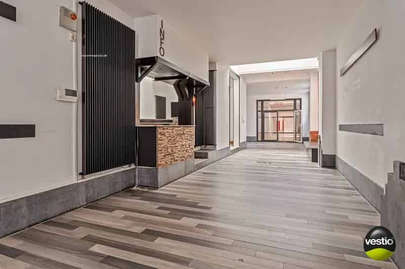 Kantoorgebouw te koop Sint-Truiden Centrum