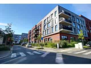 Gelijkvloers Appartement te Ukkel - 107m² + Tuin - 2 slaapkamers