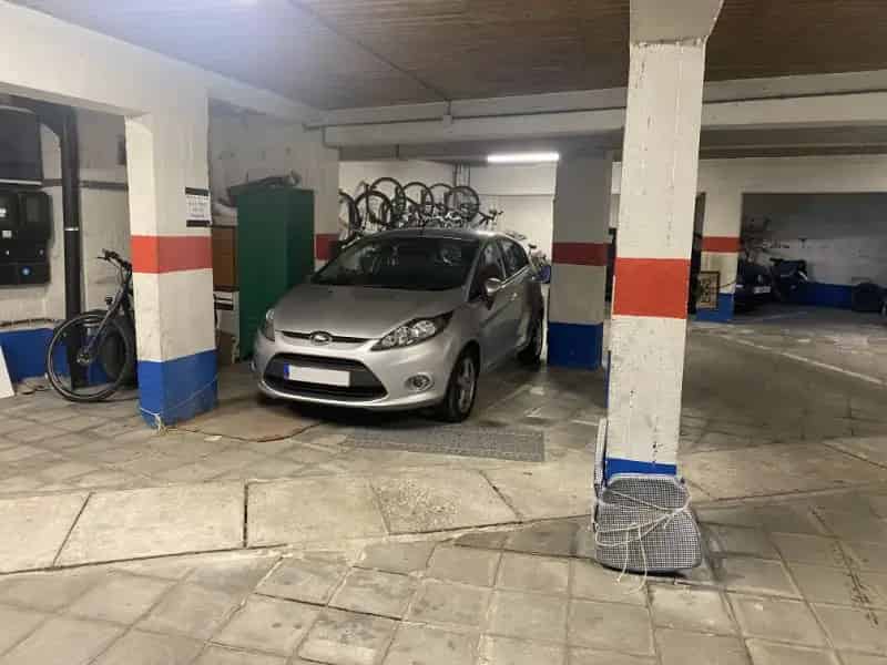Overdekte Autostaanplaats Centrum Mechelen