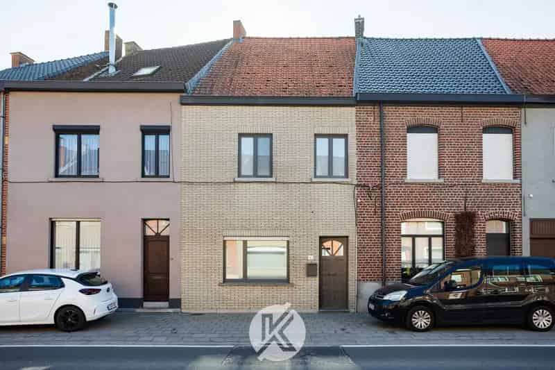 Huis te koop in Zottegem: Charmante starterswoning