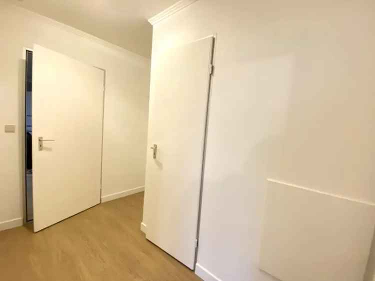 Appartement te huur Roeselare - 2 slaapkamers - 45 rendement