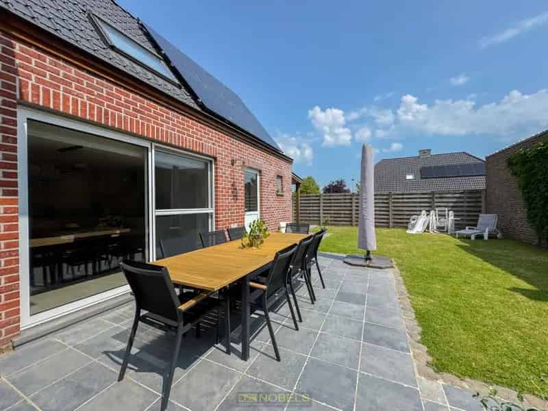 Huis te koop Kruisem: Instapklare woning met tuin en garage