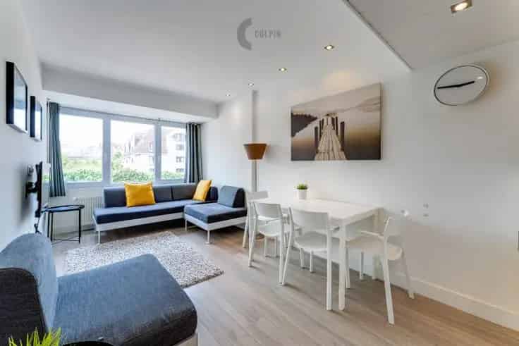 Gerenoveerd Appartement Nabij Astridplein