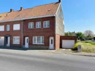 Huis te koop Izegem 3 slaapkamers renovatieproject