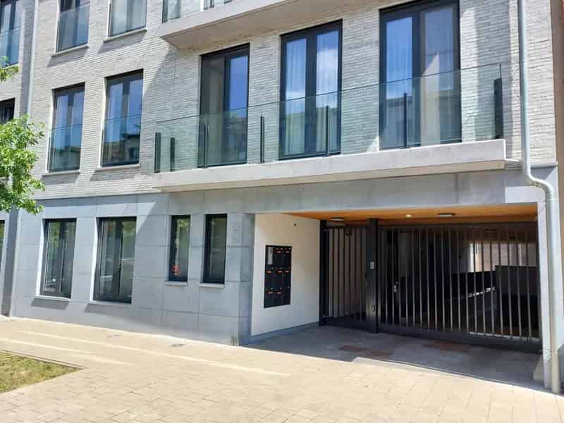 Garage te huur Berchem Pulhofwijk