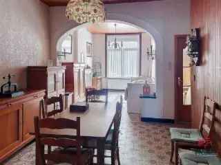 Huis te koop Marchienne-au-Pont - Gezinswoning met tuin