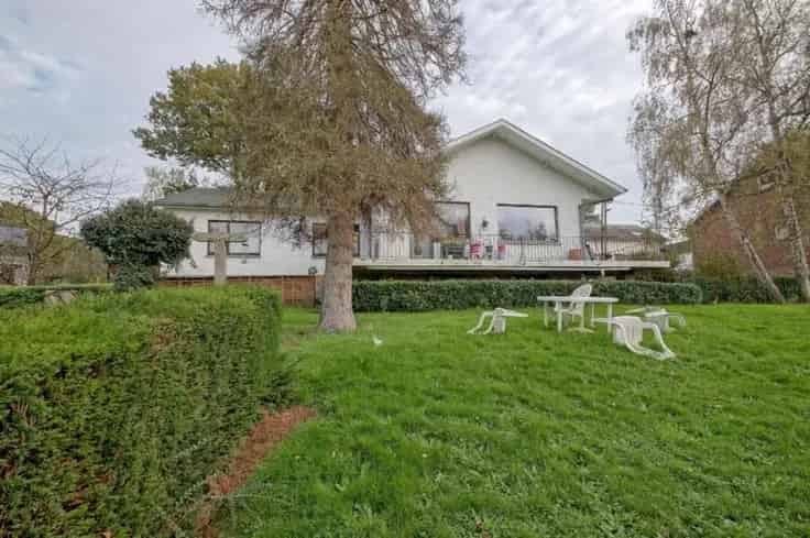 4 Slaapkamers Villa te Koop in Rustige Buurt