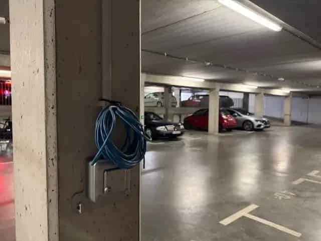 Garage Parking te Koop Brugge - Oplaadpunt Elektrische Wagen
