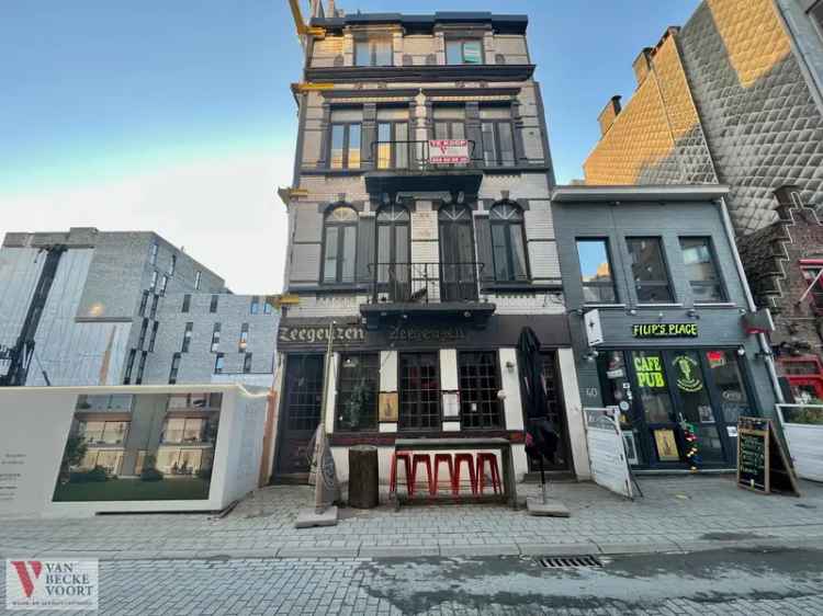 Te huur 1-slaapkamer appartement in Oostende met authentieke elementen