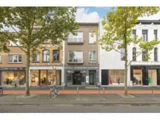 Handelspand te huur Mortsel - Winkelruimte met Atelier
