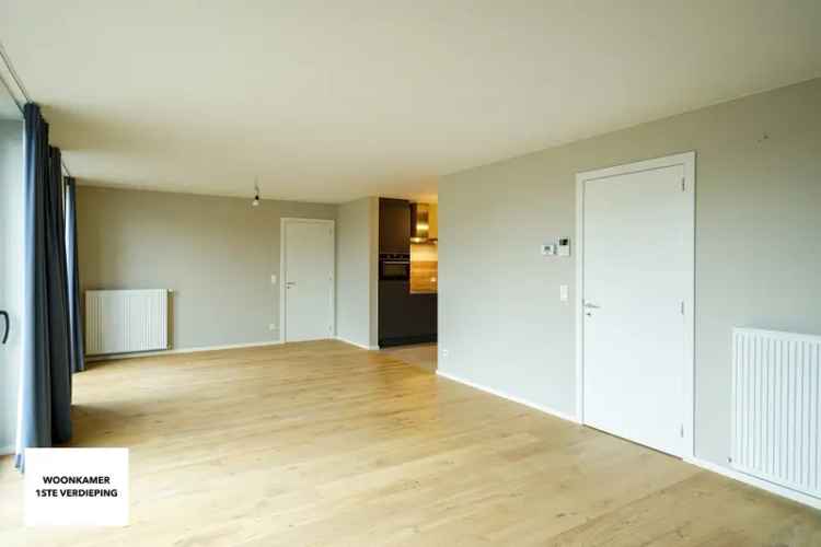 Nieuwbouwappartement 3 slaapkamers terras parkeerplaats