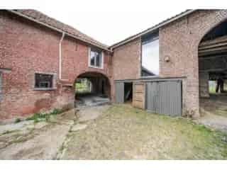 Fermette te koop Waremme 3 granges te renoveren