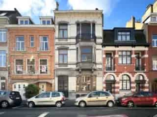 Huis te Koop Vorst 375m² 4 slaapkamers Te renoveren