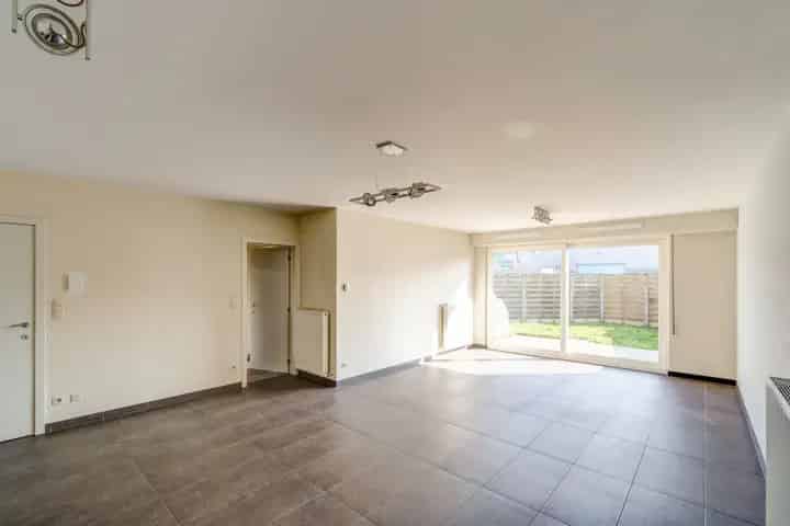Gelijkvloers appartement Wilrijk 2 slaapkamers tuin garage