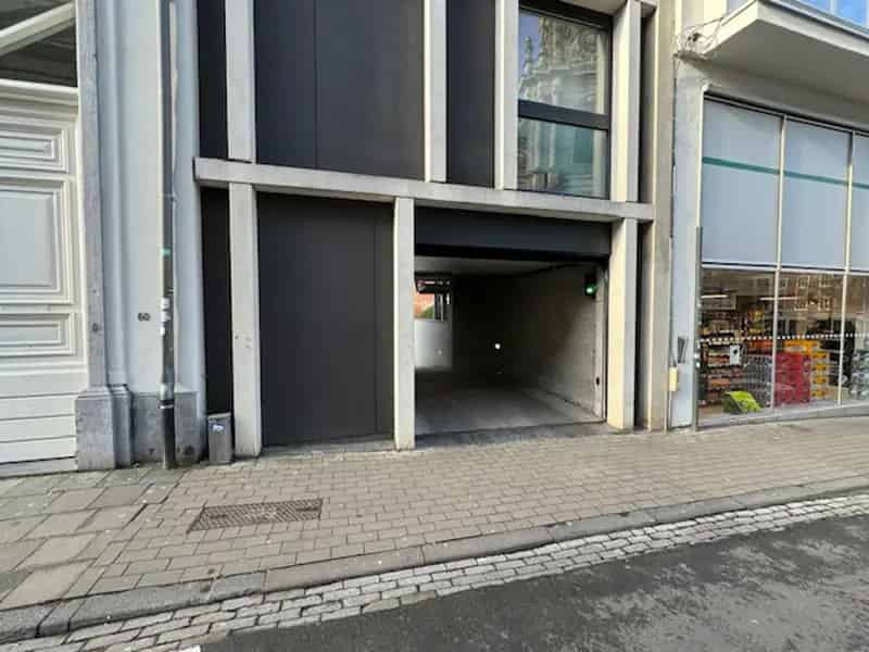 Garage te huur Leuven Centrum - Autostaanplaats Naamsestraat