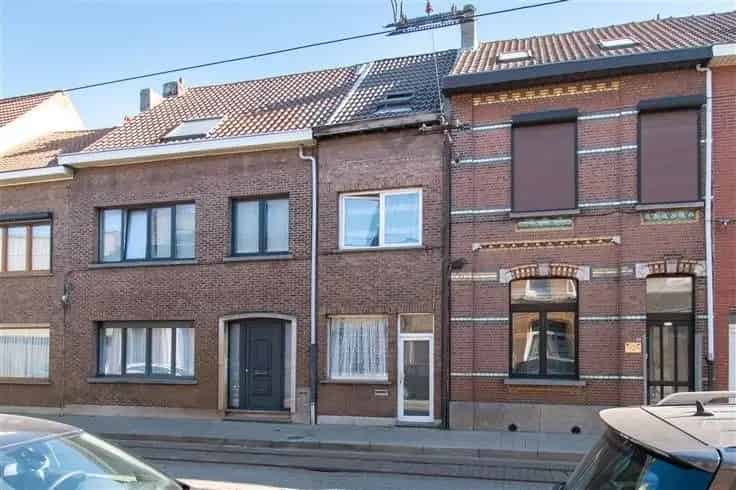Hoboken Rijwoning 3 Slaapkamers Tuin Garage Starterwoning
