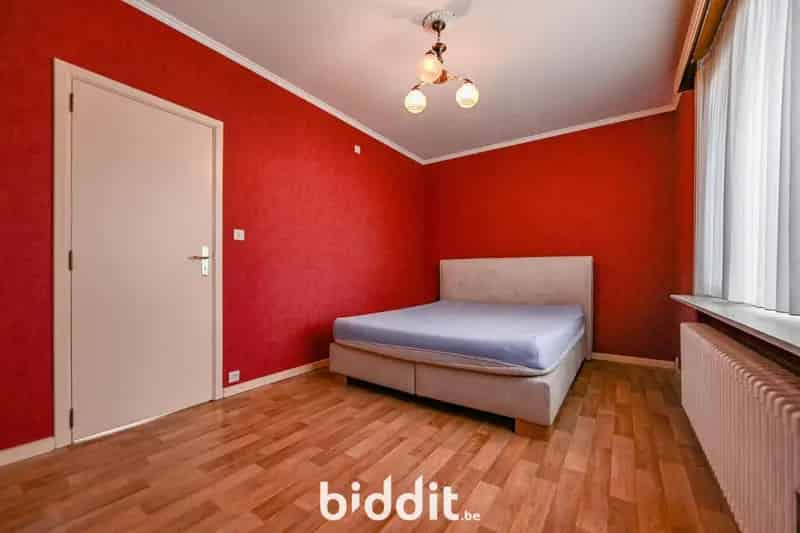 CENTRAAL GELEGEN APPARTEMENT