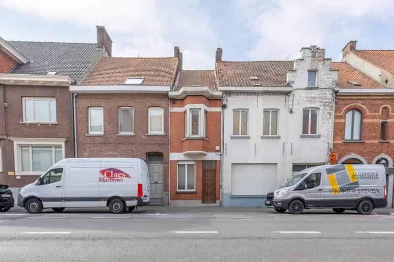 Huis te huur 4 slaapkamers grote tuin zonnepanelen